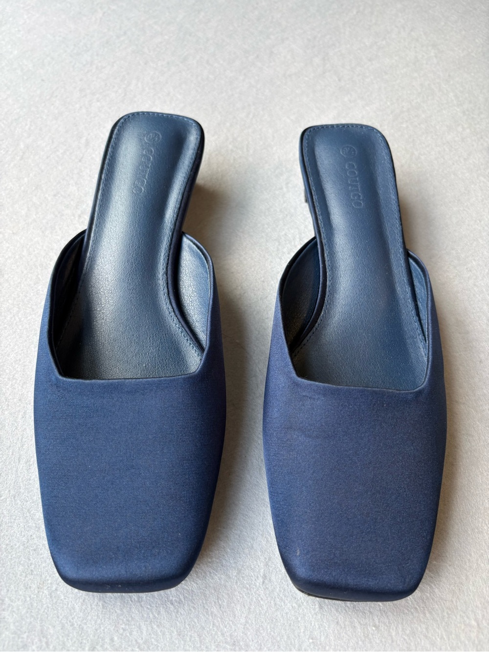 Navy Mules Low Kitten Heel Closed Square Toe Slip On Dress Shoes sz 10 (big 9.5) - Picture 3 of 5